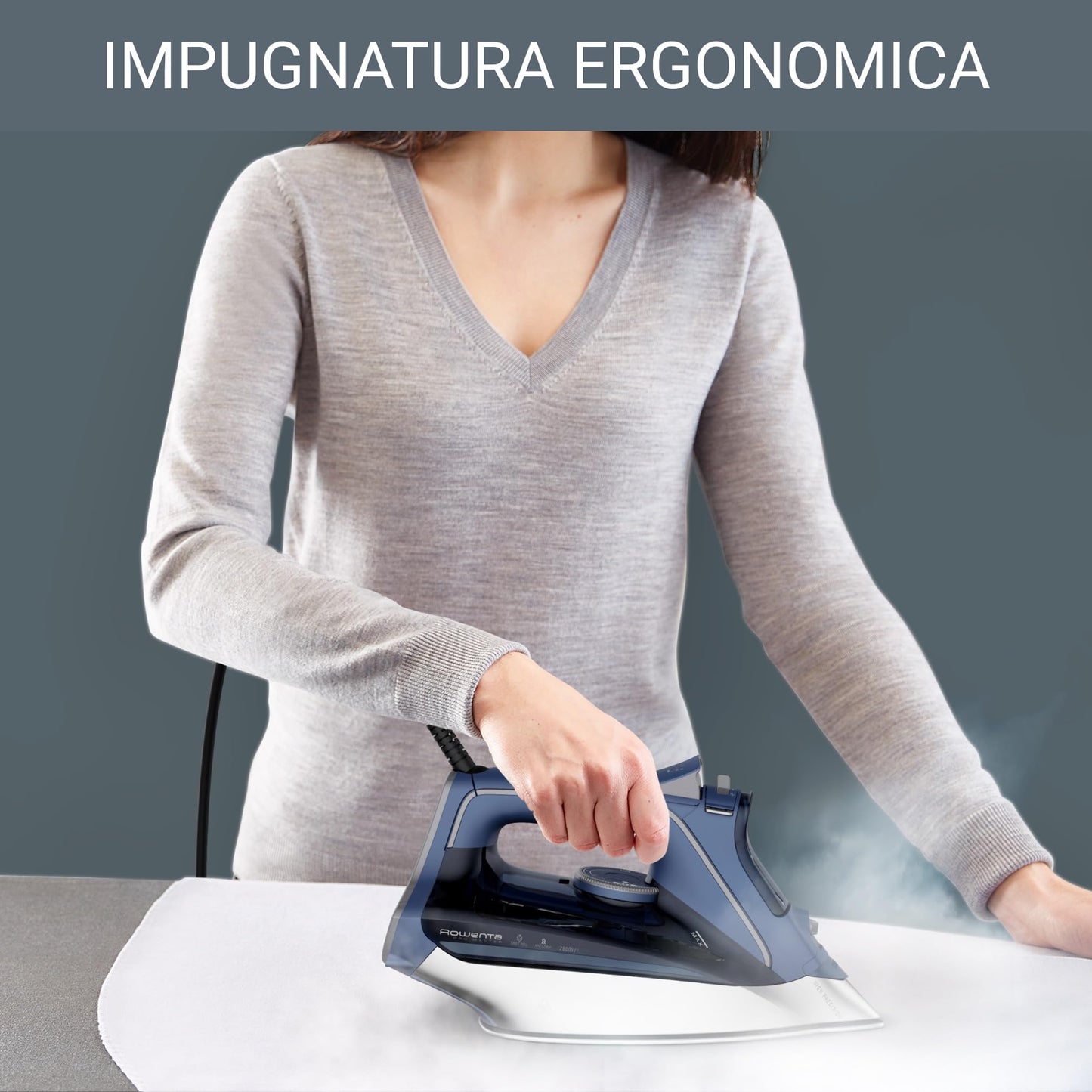 Rowenta DW8215D1 PRO Master Ferro da Stiro a Vapore, Con Funzione Anticalcare, Erogazione Continua da 45 g/min, Potenza 2800 W, Acciaio Inossidabile, Blu